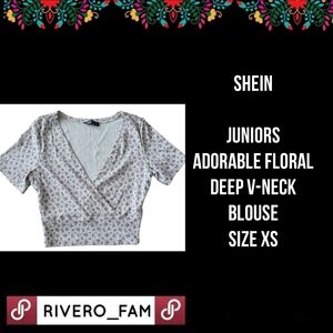 SHEIN| JUNIORS FLORAL DEEP  V-NECK BLOUSE | SIZE XS